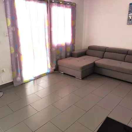 Heraclio. Atico A 150m Del Mar Appartement